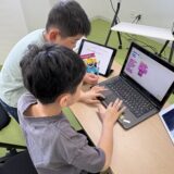 【ロボ団南魚沼校】4月のチャレンジャークラスがスタート！「はたらく車」をテーマにロボットの基本を学ぼう！