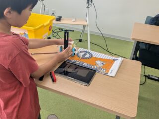 【ロボ団南魚沼校】6月のビギナークラス！小数を使った細かい向きの調整に挑戦！